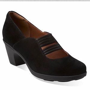 Clarks brigita glory black suede demi-wedge size 8